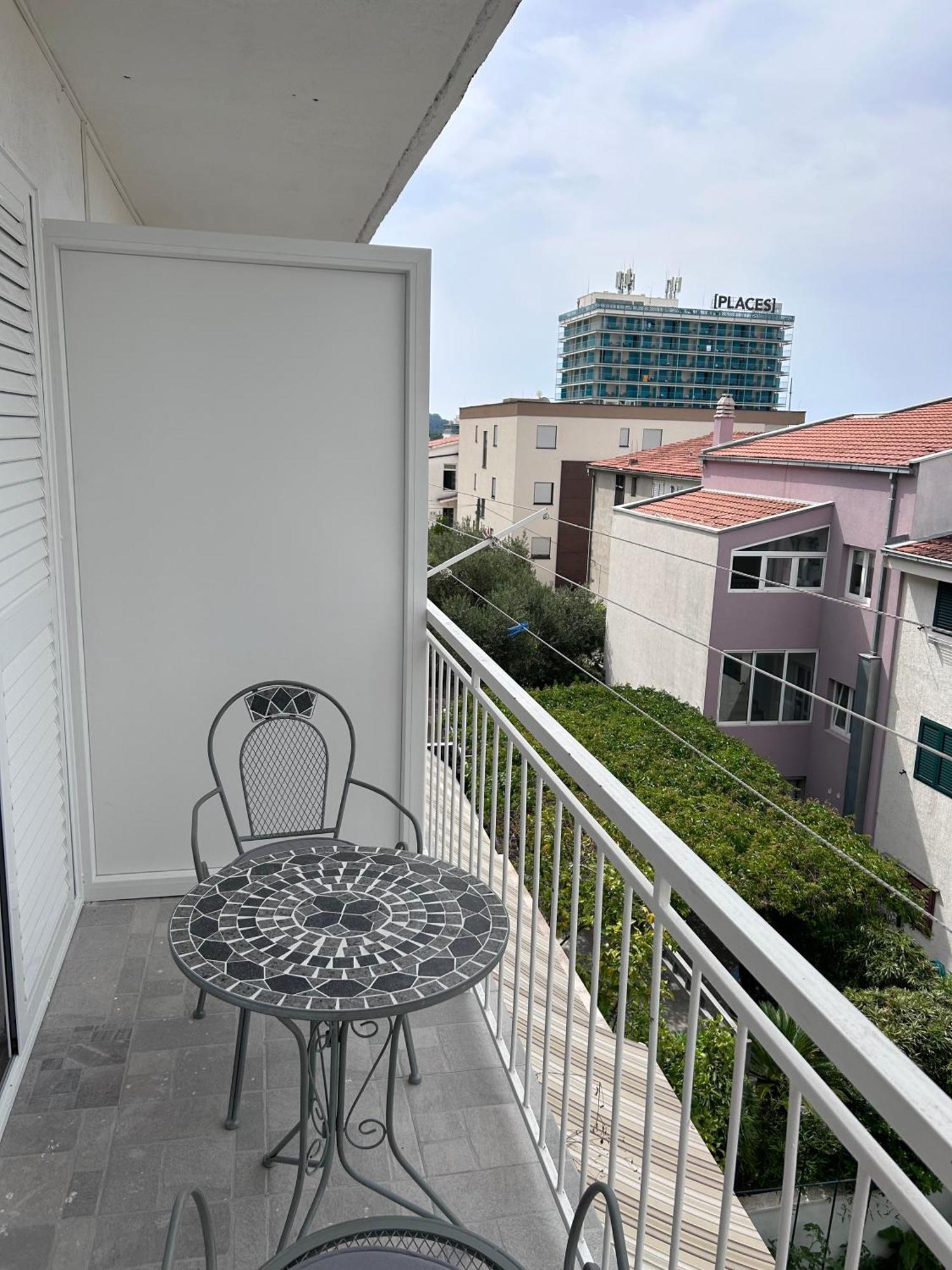 Apartmani Biokovo Makarska Bagian luar foto