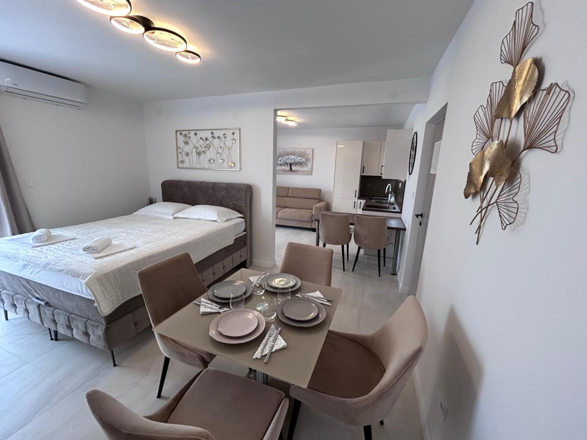 Apartmani Biokovo Makarska Bagian luar foto